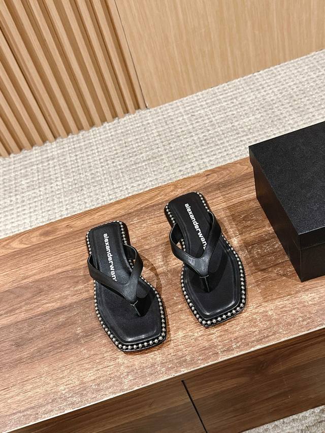 Alexander Wang Spring/Summer Latest Style Sandals Bold And Edgy Style Ultra-Prem