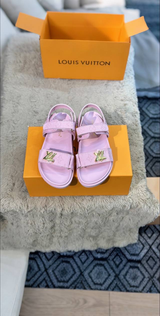 Vuitton Louis .Family Top-Tier Version Original Design Sizes 35, 42