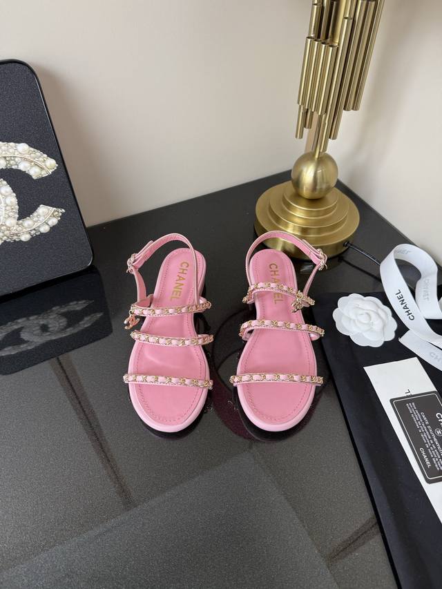 Chanel, A Versatile Series Worn By Many Celebrities And Influencers, Trending On