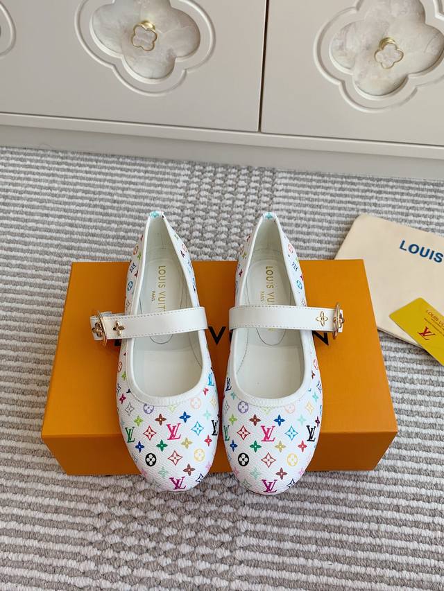 Louis L Donkey House Tm Romy Murakami Collaboration Black And White Tri-Color Ma