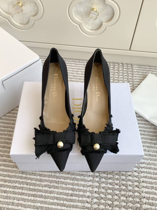 Batch Of Slippers, Single Shoes, Sandals, Official Website Synchronized Box Pack