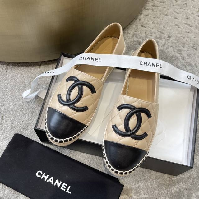 Factory-Made Diamond Pattern Chanel's Timeless Classic Fisherman's Shoes, Fully