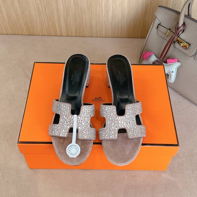Mid-Heel Diamond-Embellished Factory Price P Herm