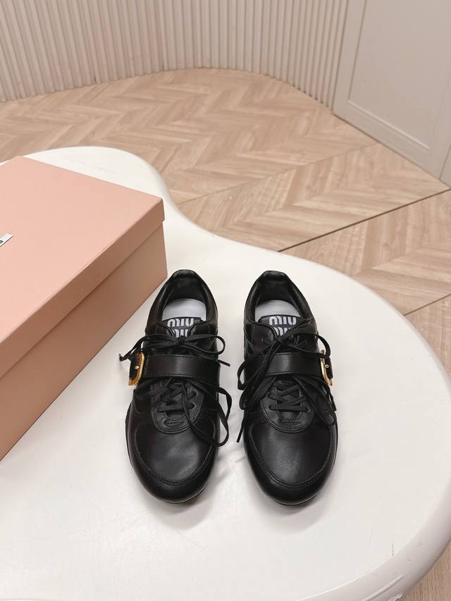 Miu Miu 25Ss Miu Miu Spring/Summer New Arrival Round-Toe Loafers. Loafers Paired