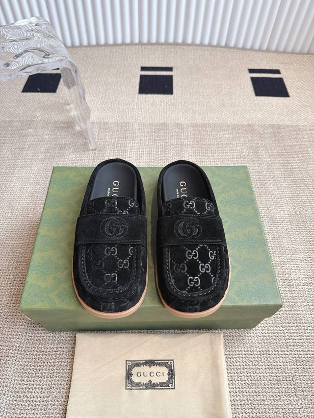Gucci Gucci Double G Boken-Style Slippers This Versatile Design Combines The Bra