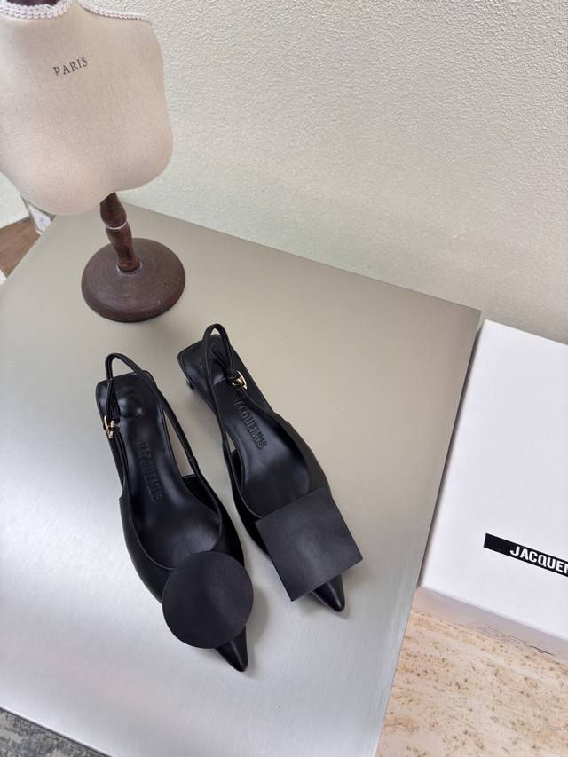 Jacquemus25Ss Pointed-Toe Geometric Pattern Geometric Pattern Decoration Open-Ba