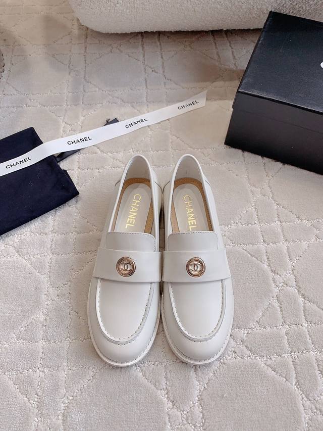 Factory Price P Chanel*New Loafer Shoes Classic Logo Decoration, Simple And Eleg