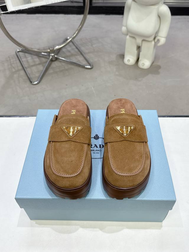 Prada Prada 2025 Vs Spring/Summer Bestseller Sandal Series Thick-Soled Triangle