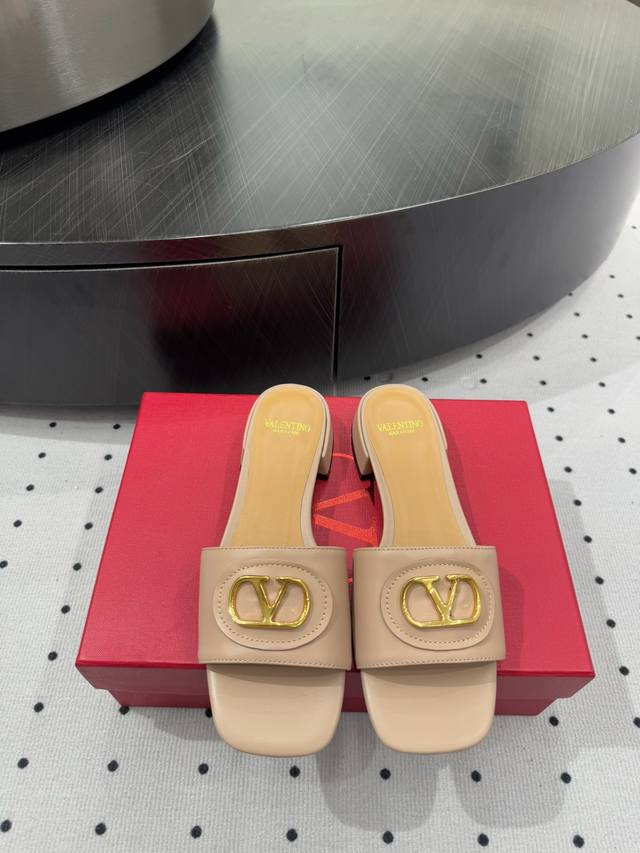 New Arrival Upper: Cowhide Lining: Sheepskin Outsole: Cowhide Elegant Style Crea