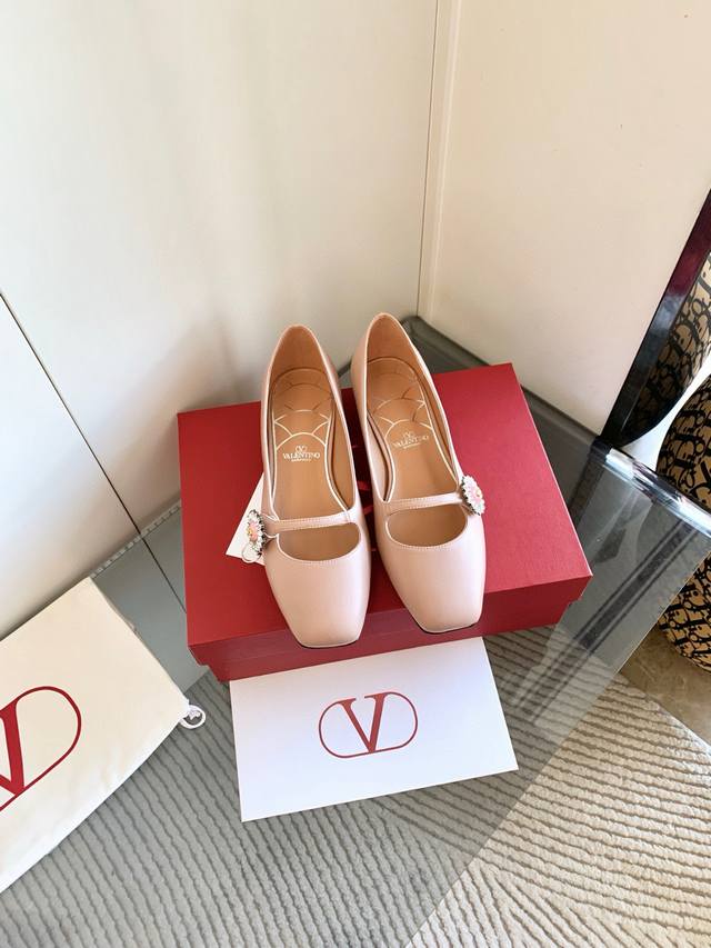 2025 Early Spring Vt New Arrival Sunflower Mary Jane Flats Unparalleled Quality