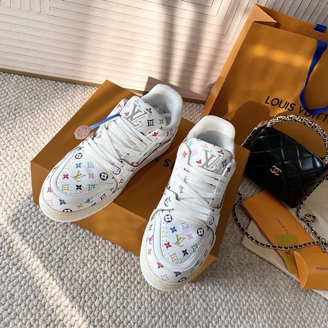 Couple's Edition Louis L Donkey Brand Lv X Trainer Murakami Takashi Collaboratio