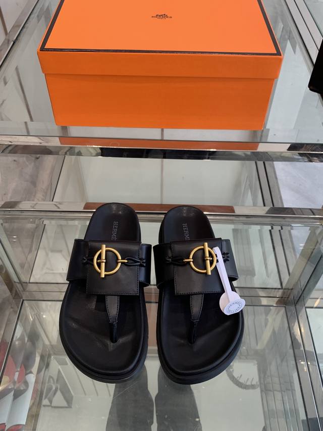 Men's 20 Hermes 25Ss New Retro Flip-Flops Classic Design With A Cloud-Like Feel,