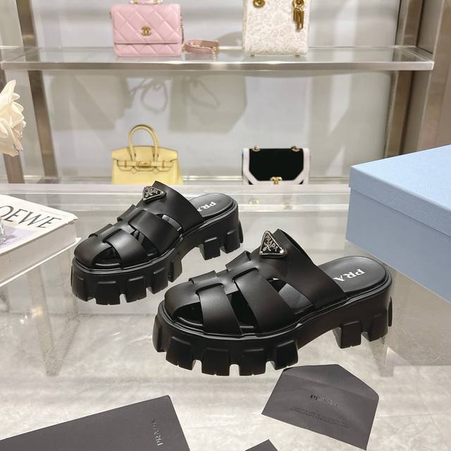 Prada 2025 Spring/Summer New Arrival Thick-Soled Slippers, The Dream Shoe For Fa