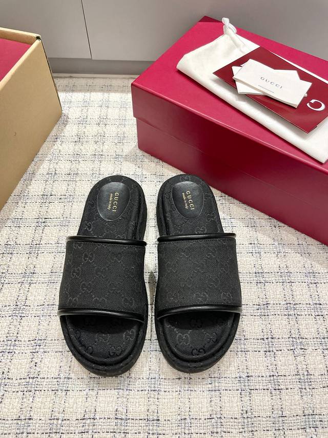 Gucci Thick-Soled Slipper Series Classic Vintage Fabric, Denim, Combined With Gu