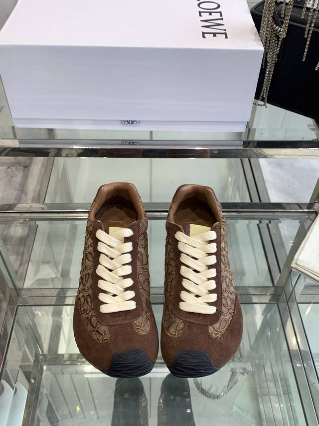 Loewe 25Ss Latest Runway Model Ballet Runner 2.0 Couple's Edition, Ballet-Inspir