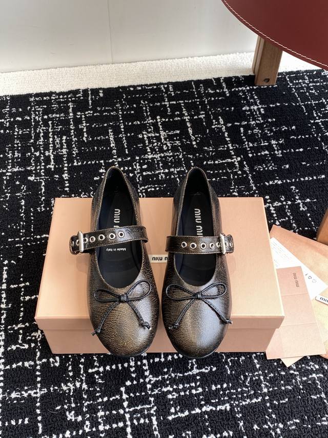 Premium-Quality Miu Miu 25Ss Spring/Summer New Arrival Ballet Shoes. Draws Inspi