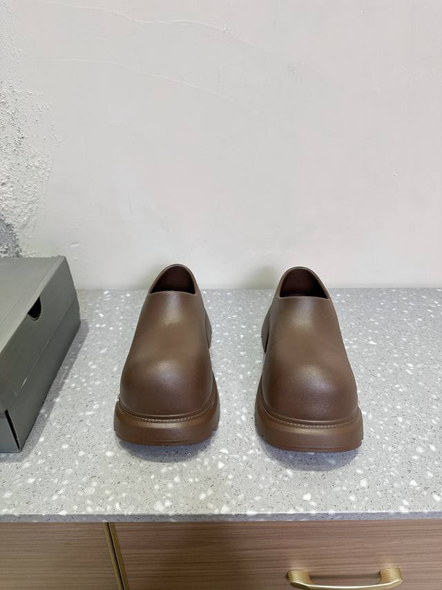 Balenciaga Paris 25Ss Early Spring New Arrival Slip-On Chunky Shoes Top-Tier Ori