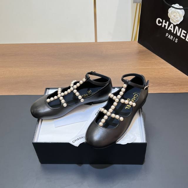 Top-Tier Version Early Autumn New Arrival Chanel-Style Pearl T-Strap Flat Ballet