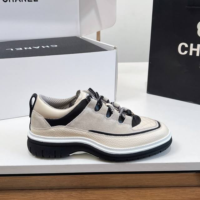Featured Style, Factory Direct. Authentic High-Quality Version!Chanel 25Ss New S