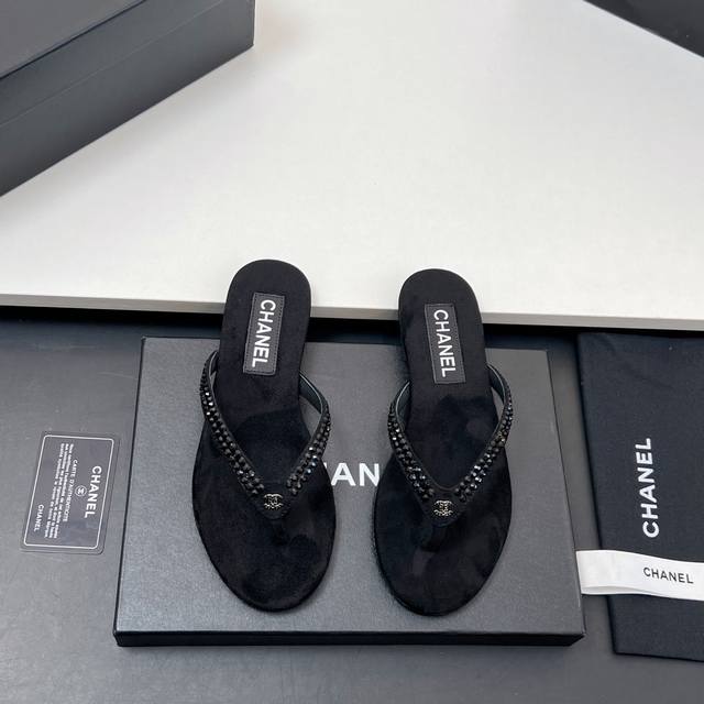 Factory Price High-End Version! 2025 Spring/Summer New Arrival Chanel Pearl Crys