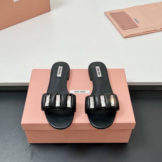 Factory P-Price Authentic High-Quality Version! Miu Miu: 2025 Spring/Summer New
