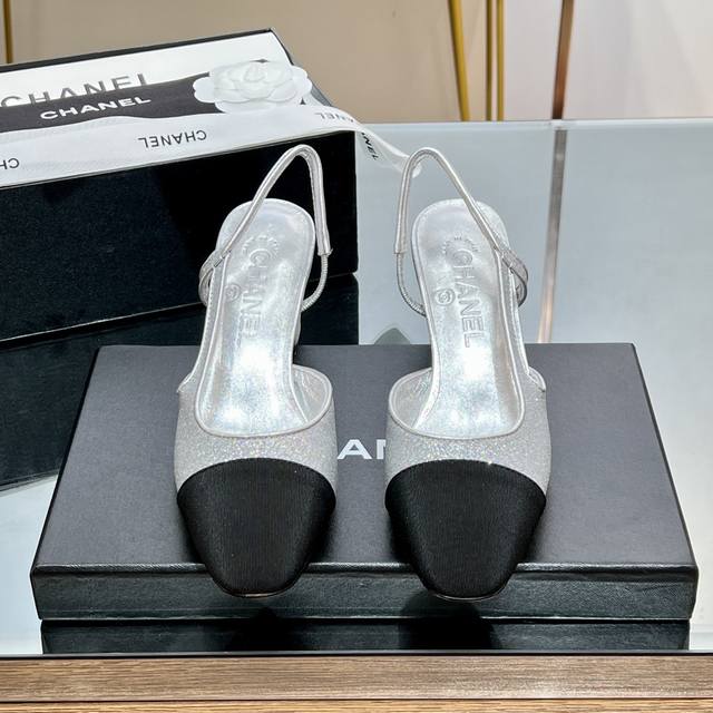 Top-Tier Version, High-Volume New Chanel Classic Open-Back Flat Sandals With Thi