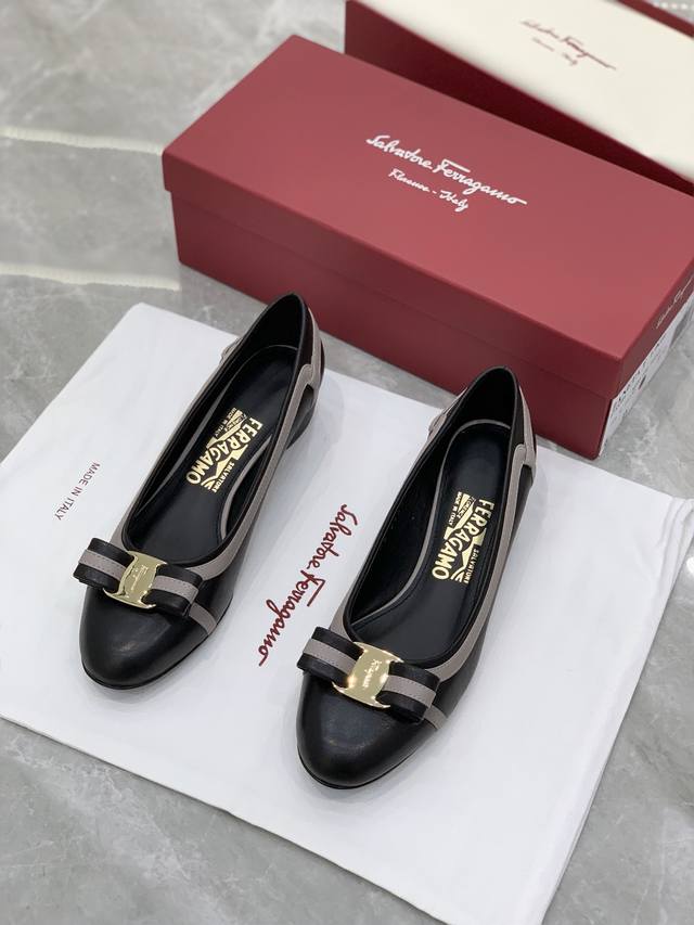 Factory Price Heel Height: 1 Cm, 3.5 Cm Salvatore Ferragamo Vara Butterfly Bow R