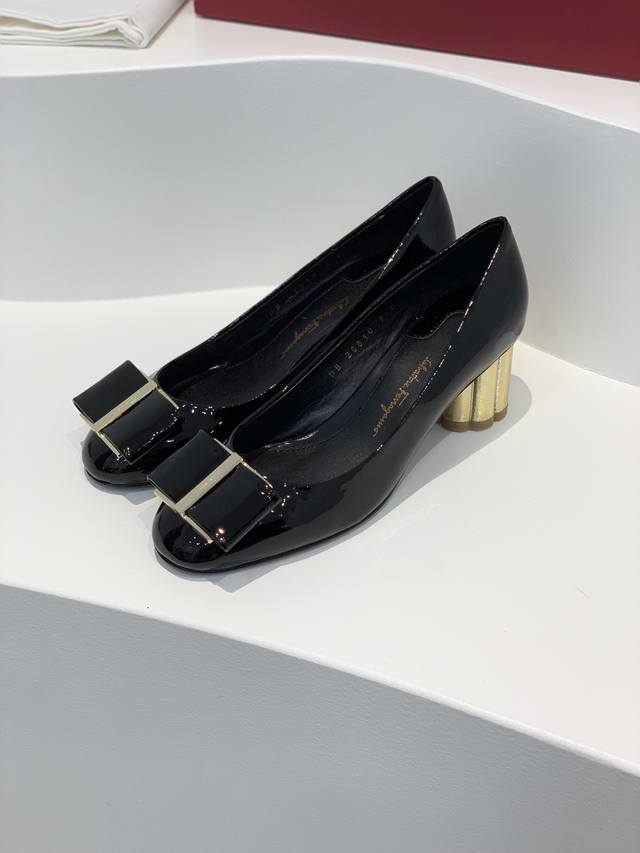 Factory Price Sf Salvatore Ferragamo*O Phila*Mou Brand New Vara Oversized Bow Ro