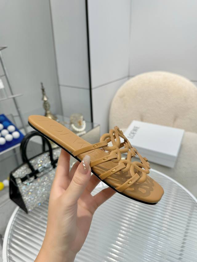 Premium Grade Loewe 25Ss Spring/Summer New Arrival Slippers - Minimalist Design