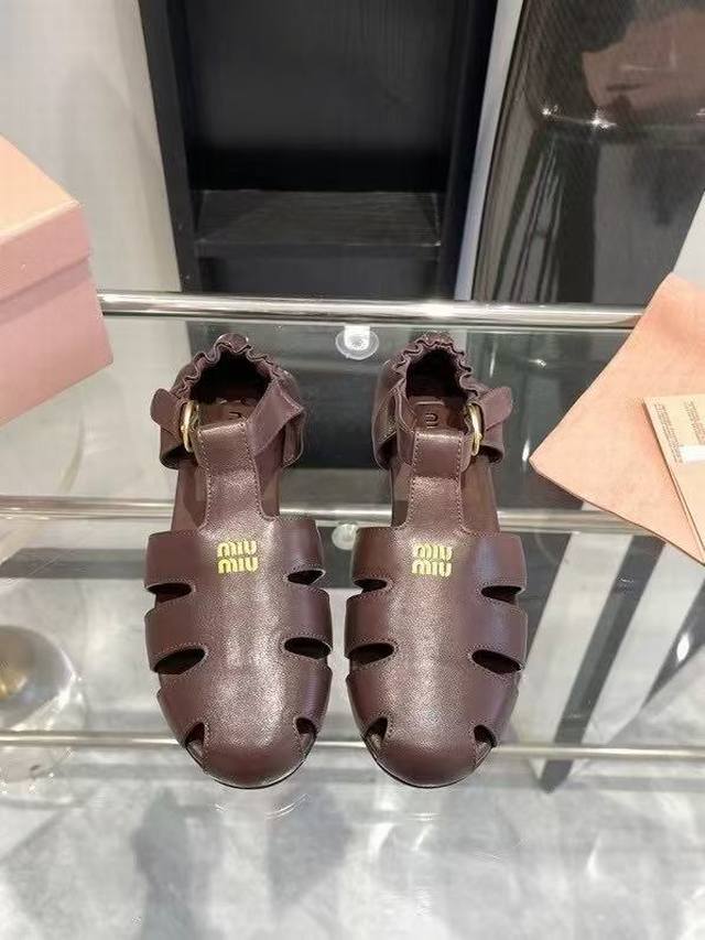 Miu Miu 2025Ss Spring/Summer Runway Collection Roman Sandals Latest Model Women'