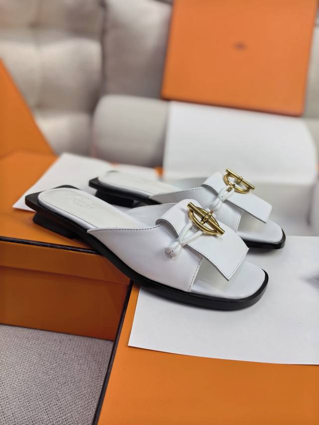 New Arrival Herm
