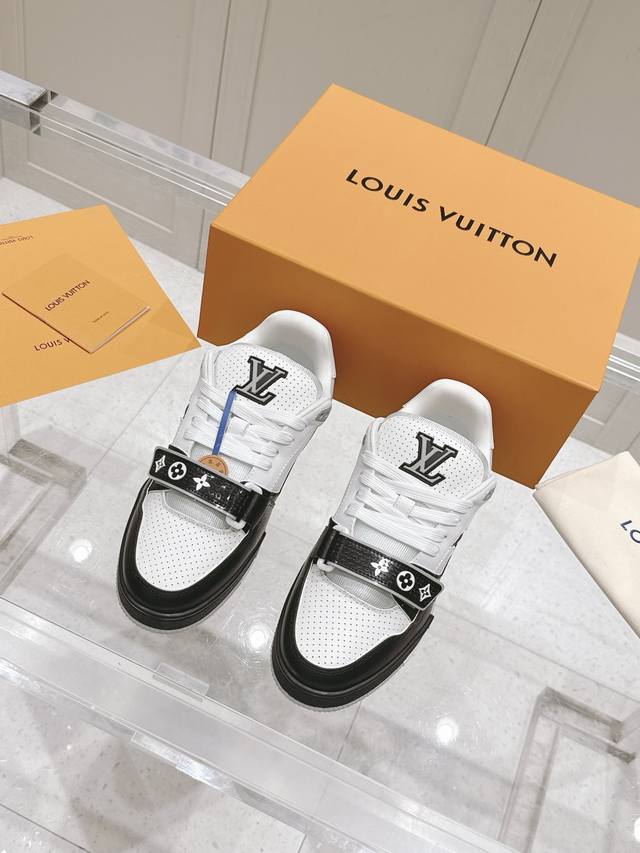 Top-Tier Version:Men's Lv Louis Vuitton L-Brand Trainer Series Velcro Four-Leaf