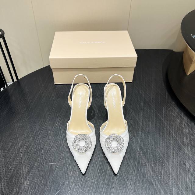 Manufactured: Exclusive Top-Tier Version Niche Brand Mach&Mach 2025 Vs New Singl