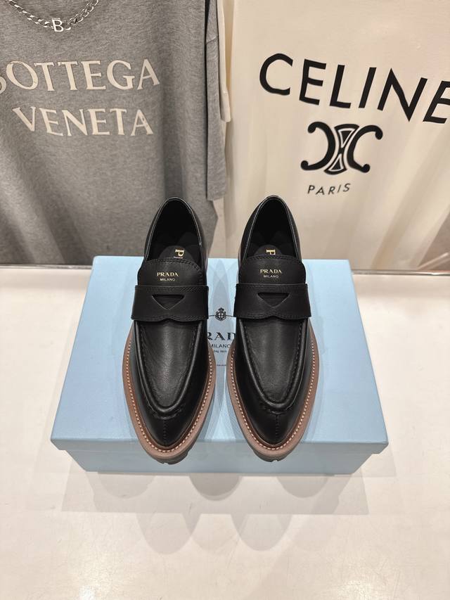 High-End Version, Factory-Direct Prada* Prada 25Ss Spring/Summer New Arrival Poi