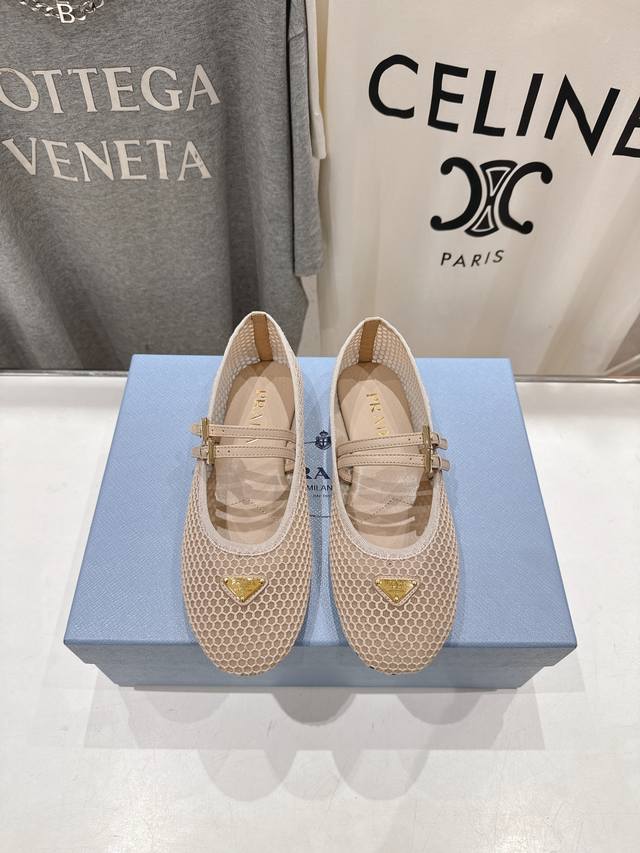 High Version Available. Prada 25Ss New Arrival Fairy-Style Flat Mesh Mary Jane S