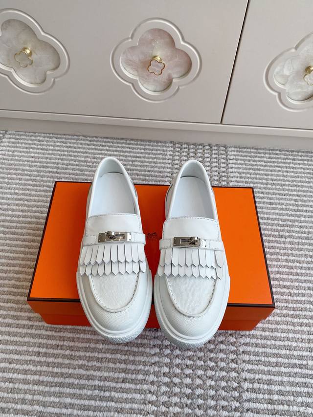 Batch Women's Hermes Herm