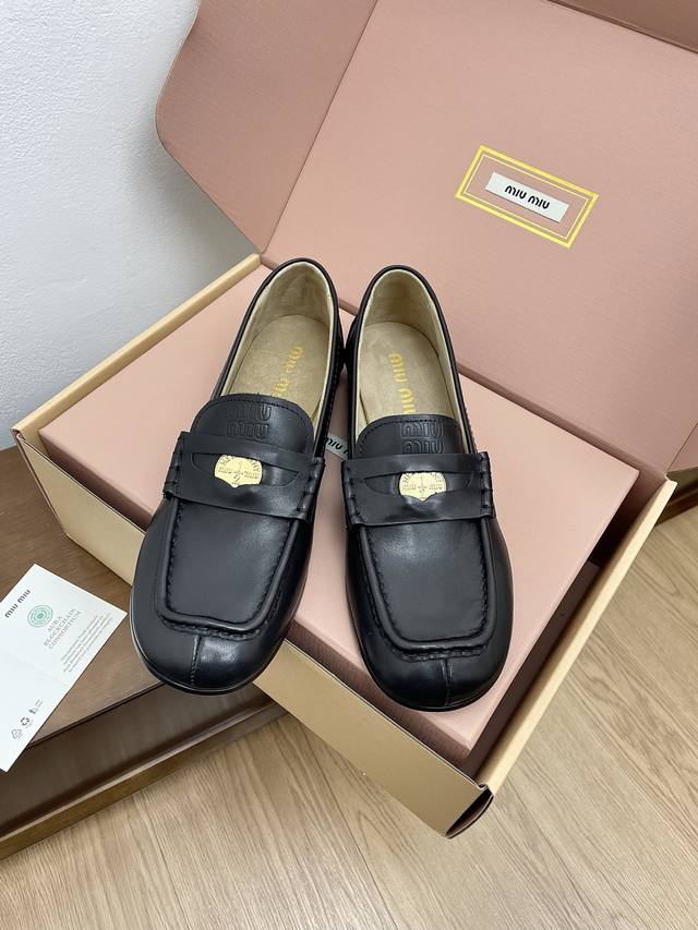 Airplane Box Full Set Packaging Miumiu | Miu Miu 2025 New Gold Coin Loafer Miu M