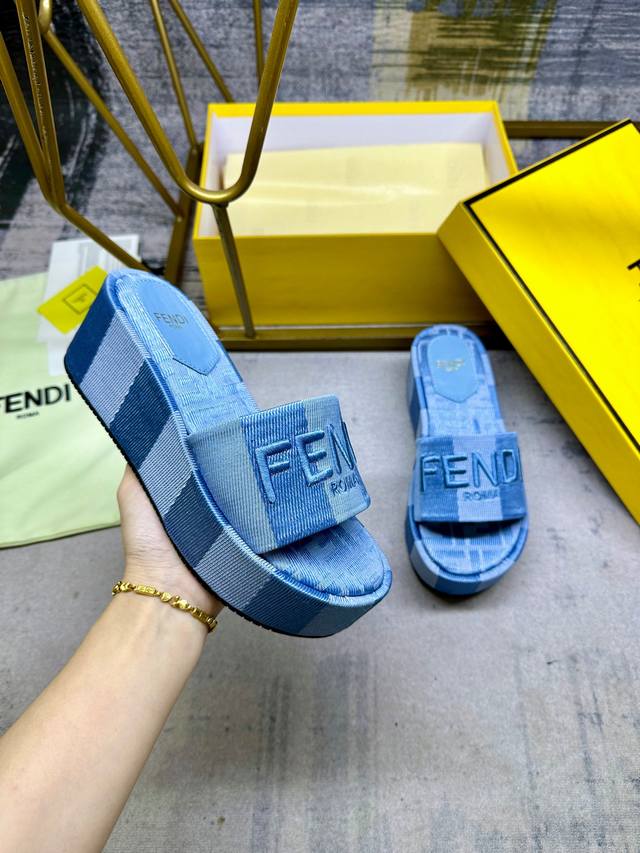 Fendi's Latest Best-Selling Wide-Strap Thick-Soled Sandals, Striped Canvas Mater
