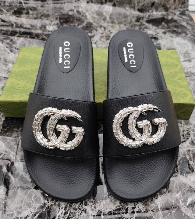Available Year-Round, Price, Unisex, Couple's Style Gucci Slippers, A Stunning D