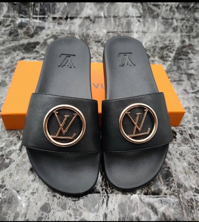 Available Year-Round. Price P, Unisex, Sizes 35