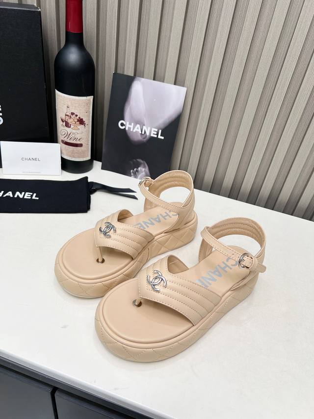 Top-Tier Version * The Hottest Early Autumn Sandals Are Causing A Frenzy At The