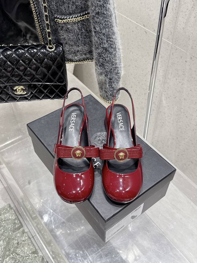 Niche Fashion Brand Versace 2025 Spring/Summer New Butterfly Bow Round-Toe Mary