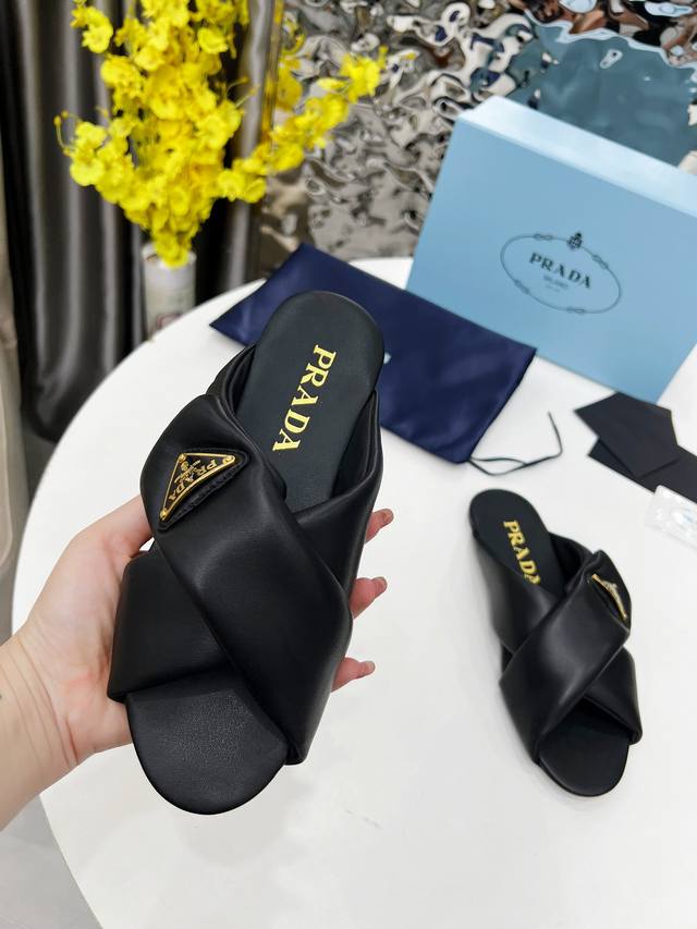 Prada Bread-Style Mule Top-Tier New Model 2025. Extremely Convenient To Wear, No