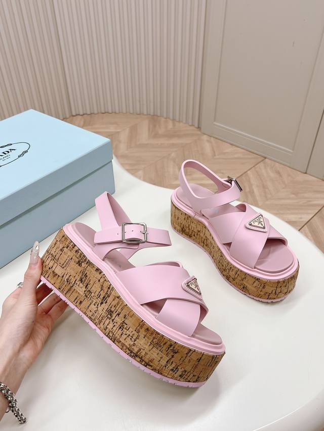New Arrival! Prada Spring/Summer New Arrival Sandals, Thick Sole Sandals, Latest