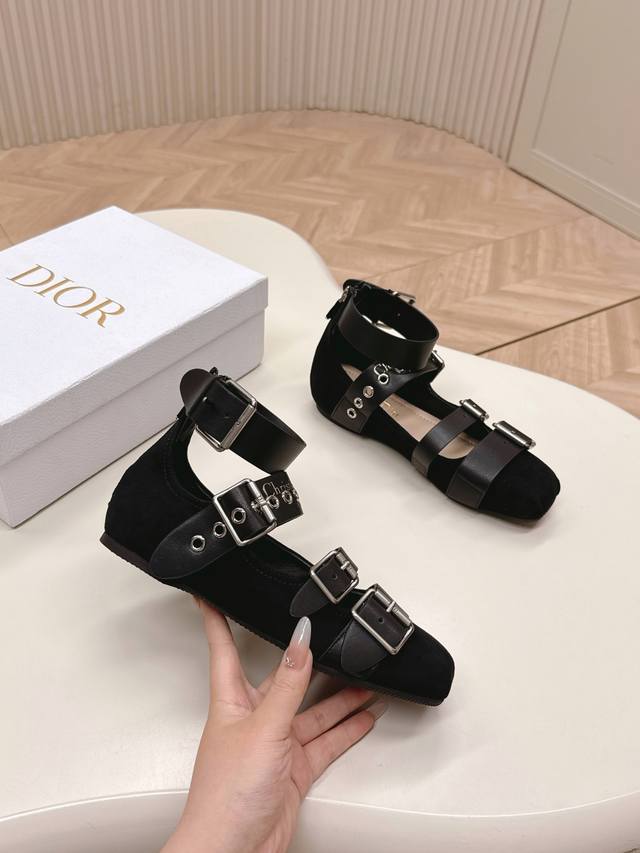 Low-Top And High-Top Styles Available. Top-Quality Dior 2025 Spring/Summer New M