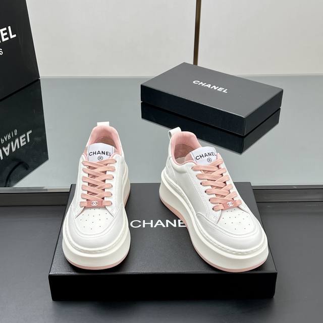 Factory Price Best-Seller Embossed Logo Thick-Soled Cookie Shoes Chanel Classic
