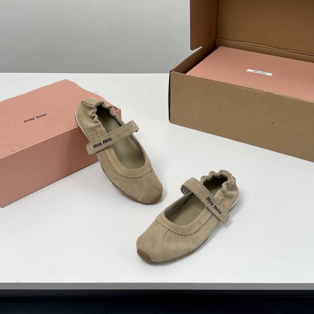 Factory Price High-End Version! Miumiu Spring/Summer Latest Runway-Inspired Mary