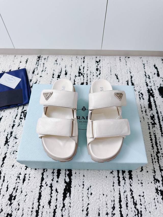 Authentic Factory Direct Prada 2025 Spring/Summer New Sandals Make The Entire Sh