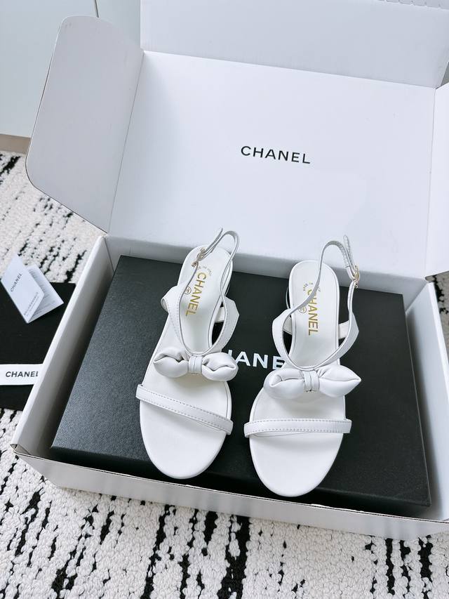 Authentic Factory-Direct Little Chanel 25 A Summer Bow Sandal Series New Arrival