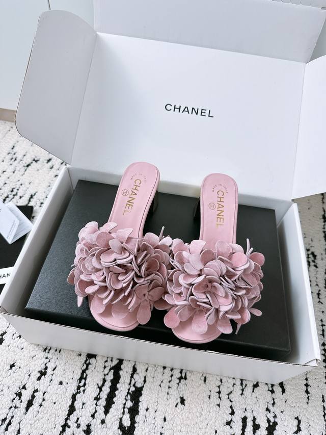 Premium Quality, Factory Price. Little Chanel 25 A Spring/Summer New Arrival, Em